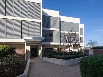 342 / 80 Cheltenham Road Service Road, Dandenong