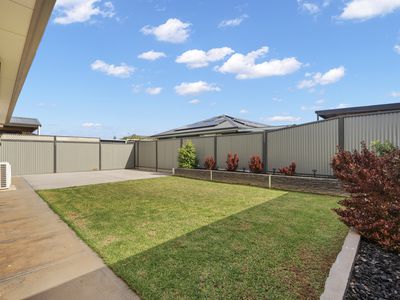 9 Begonia Drive, Eyre