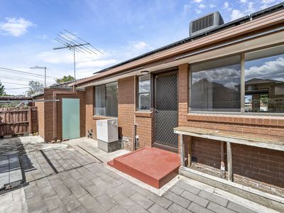 2 / 27 Panorama Street, Clayton