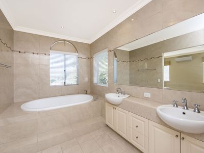 7A Searle Road, Ardross