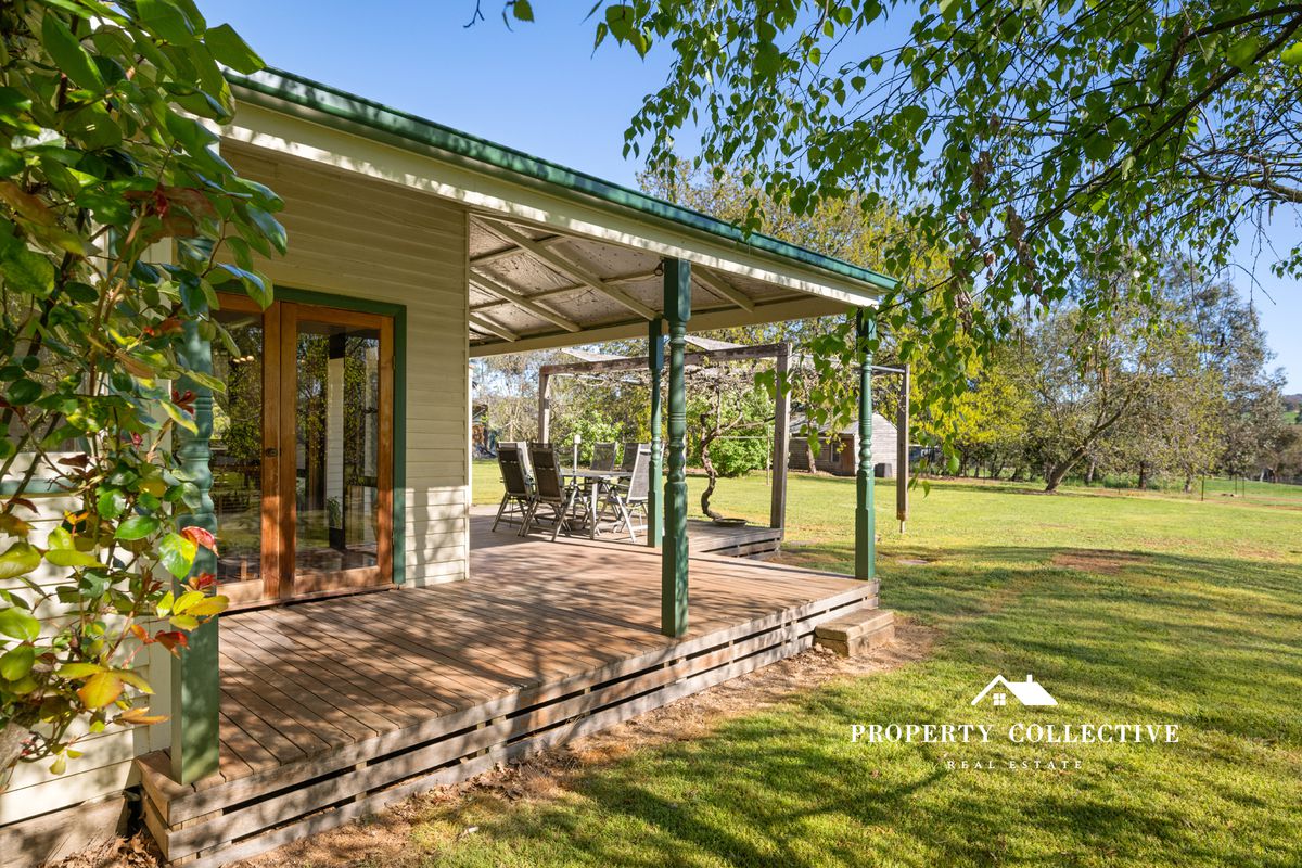 975 Beechworth-Wodonga Road, Wooragee