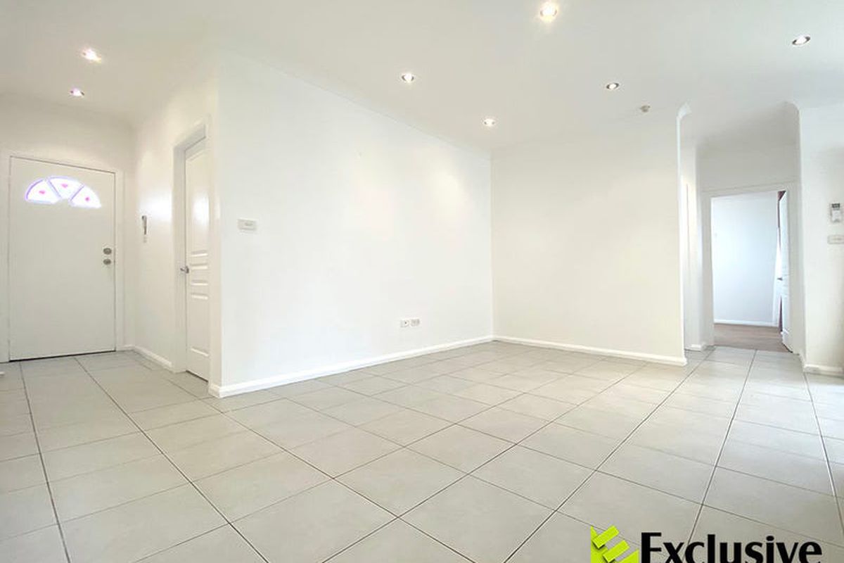 3 / 57-59 Doonside Crescent, Blacktown