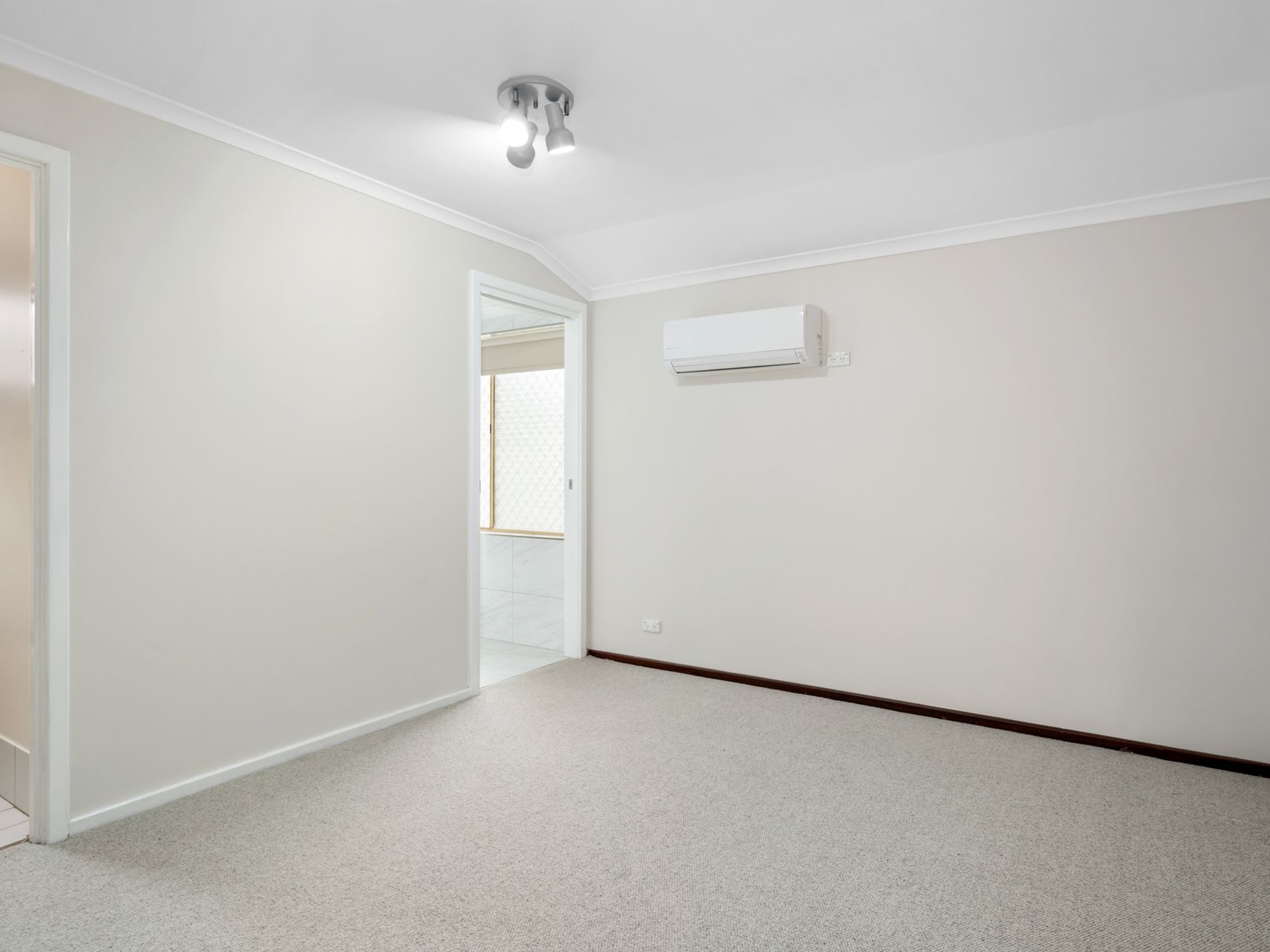 3 Trythall Place, Hannans