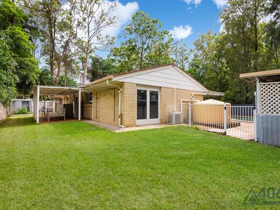 81 Kersley Road, Kenmore