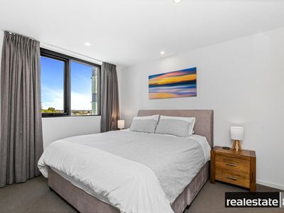 32 / 172 Railway Parade, West Leederville