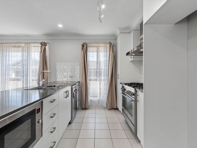 16 North Street, Crookwell