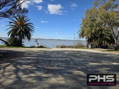 384 Gorton Drive, Mystic Park