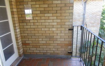 12 / 18 Llandaff St, Bondi Junction