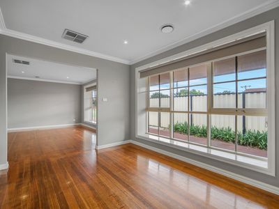 1 / 15 Fitzpatrick Drive, Altona Meadows