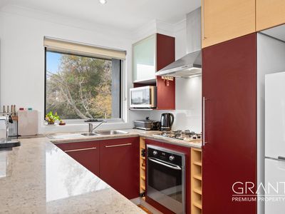 8 / 101 Matheson Road, Applecross