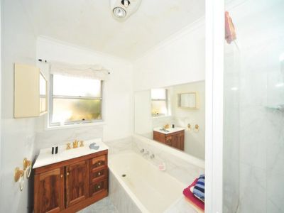 3 Ore Street, Long Gully