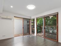 2 / 52 Daw Road, Runcorn