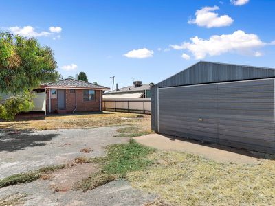 30 Phoenix Place, South Kalgoorlie