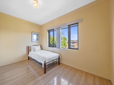 2 / 30-32 Ferguson Avenue, Wiley Park