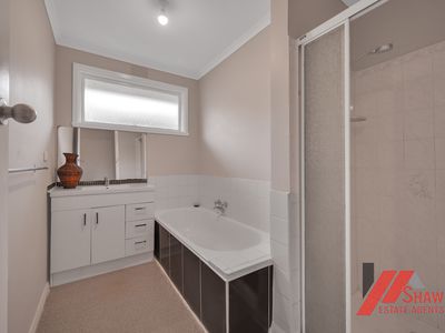 39 Mossfiel Drive, Hoppers Crossing