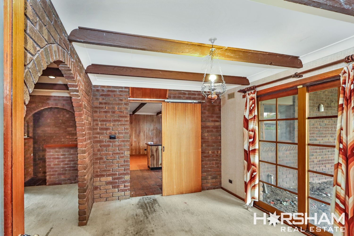 28 Windsor Crescent, Horsham