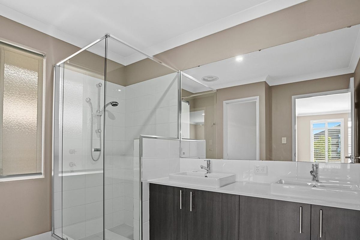 21 Pinelle Parkway, Aubin Grove