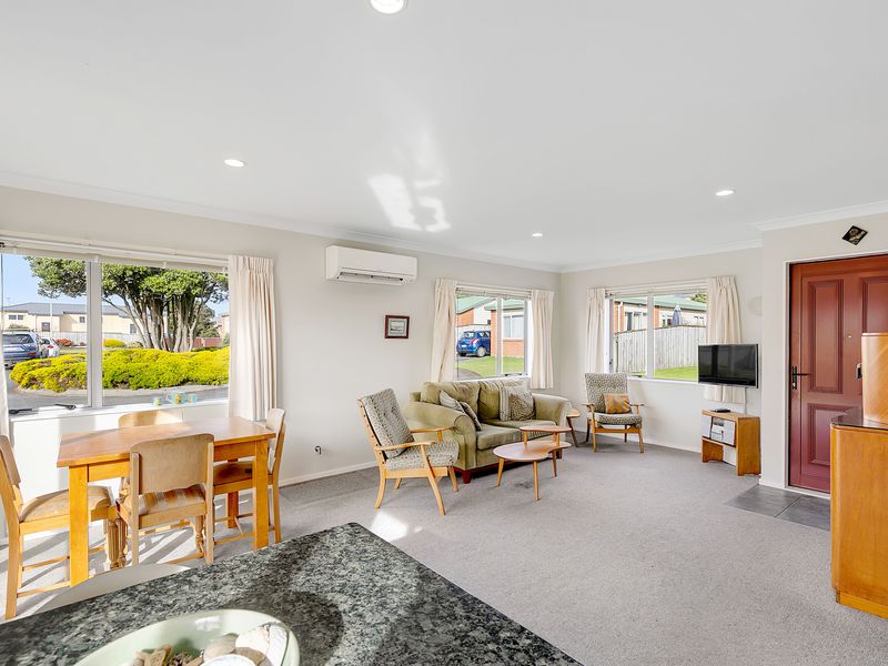 19 Pohutukawa Grove, Titahi Bay