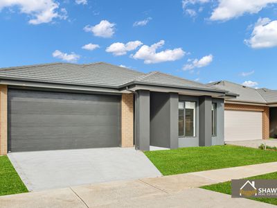 18 Trentino Grove, Fraser Rise