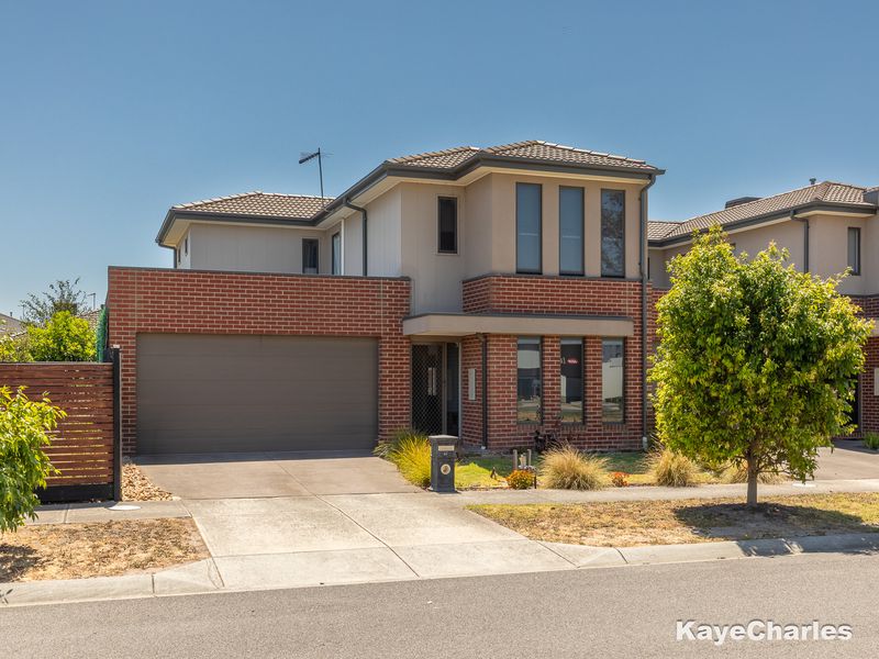 37 Millicent Parade, Officer