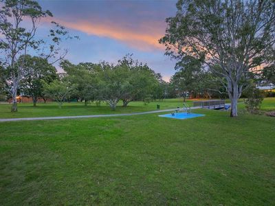 27 Passerine Drive, Rochedale South