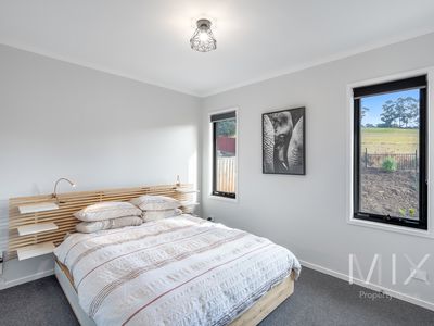 12 Apolline Drive, Kingston