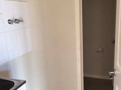 1 / 86 South Road, Braybrook