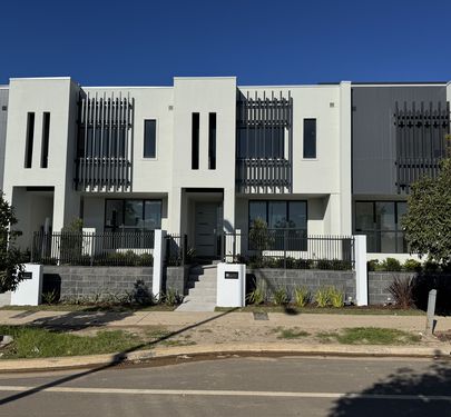 50 Dransfield Dr, Oran Park