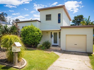 17 Myuna Street, Dalmeny