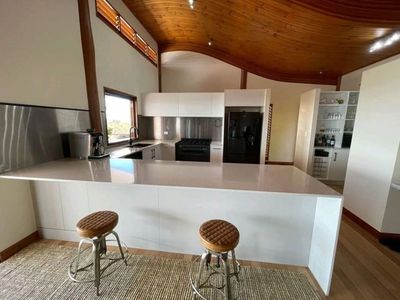 45 Gilbert Crescent, Castle Hill