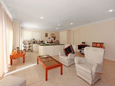 11 Seascape Close, Narrawallee