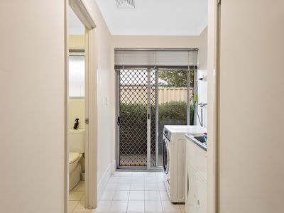 17 Pinot Loop, Pearsall