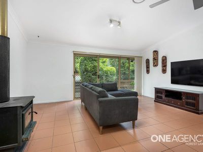 93-97 Victoria Dr, Glenlogan