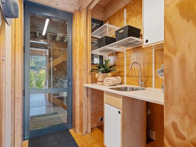 59 Locking Street, Nelson South