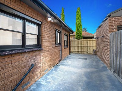 1 / 18 Maryborough Avenue, Kingsbury
