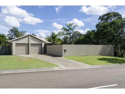 60 Outlook Drive, Tewantin