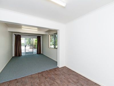 43 Swanbank Rd, Flinders View