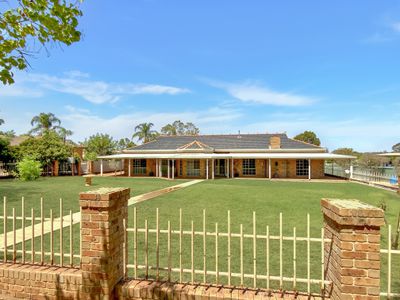 6 Brahman Street, Forbes