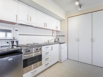 501 / 112 Mounts Bay Road, Perth