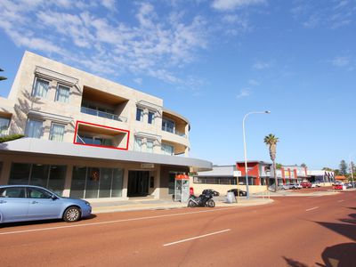 Unit 8/103 Flora Terrace, North Beach