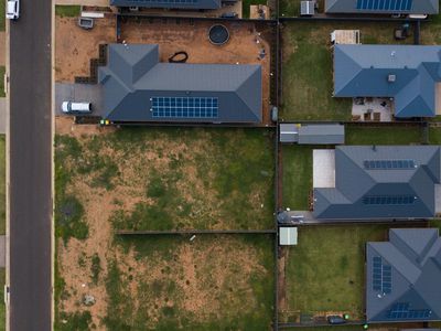 8 Aqua Court, Dubbo