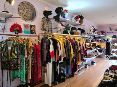 Nimbin Mad Hatters - A retail store with the lot!!