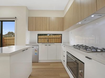 5/8 Hibiscus Court, Heidelberg West