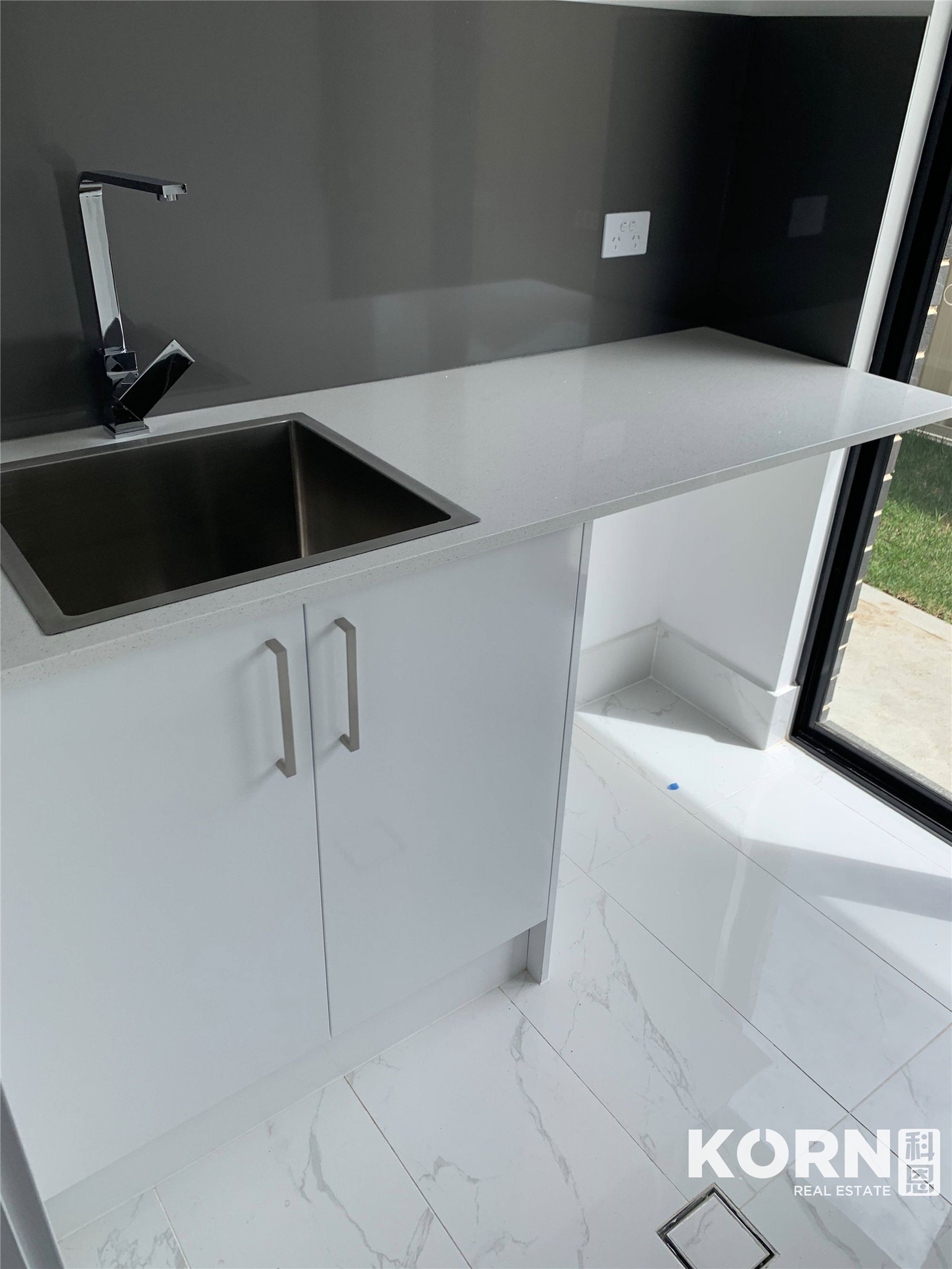 2 Kurrajong Place, Seacombe Gardens