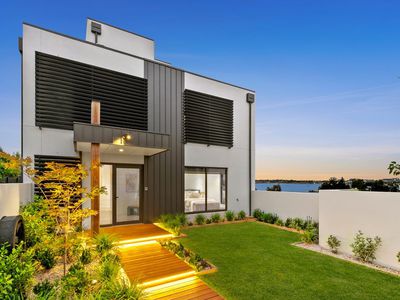 1 / 5 Balmoral Crescent, Rippleside