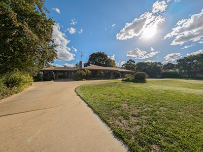 38 River Street, Quambatook