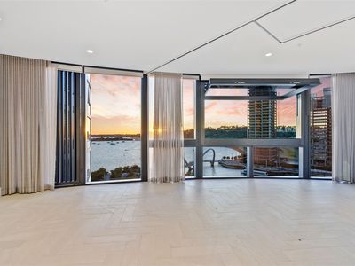 905 / 11 Barrack Square, Perth