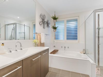 37 Mataram Road, Woongarrah
