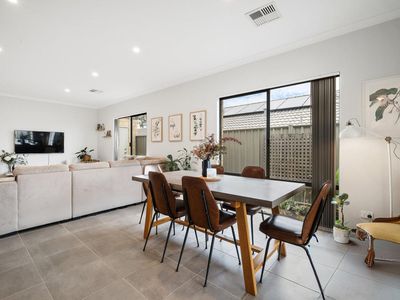 87 Portobello Parade, Wellard