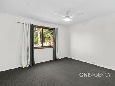 15 Watersedge Avenue, Basin View